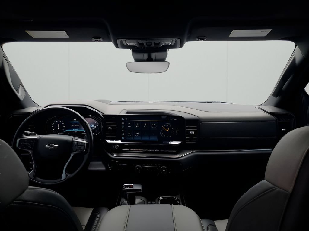 Used 2023 Chevrolet Silverado 1500 ZR2 w/ Technology Package image 23