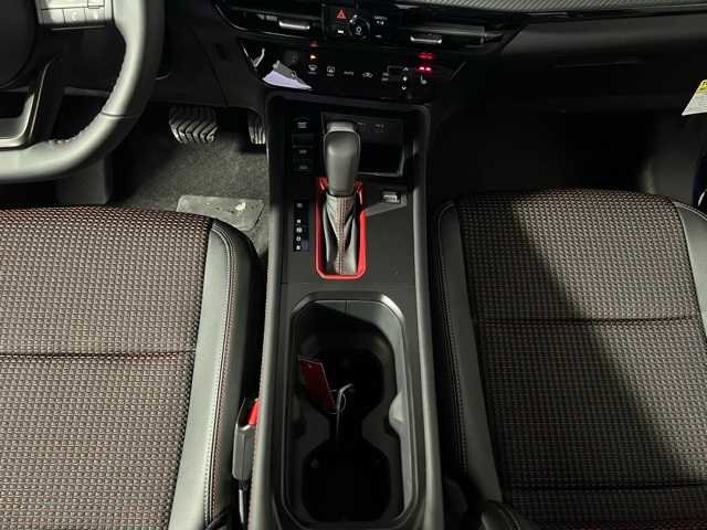 New 2026 Nissan Kicks SR w/ Cold Weather Package image 10