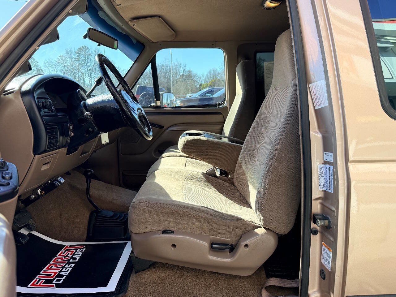 Used 1997 Ford F250 XLT image 17