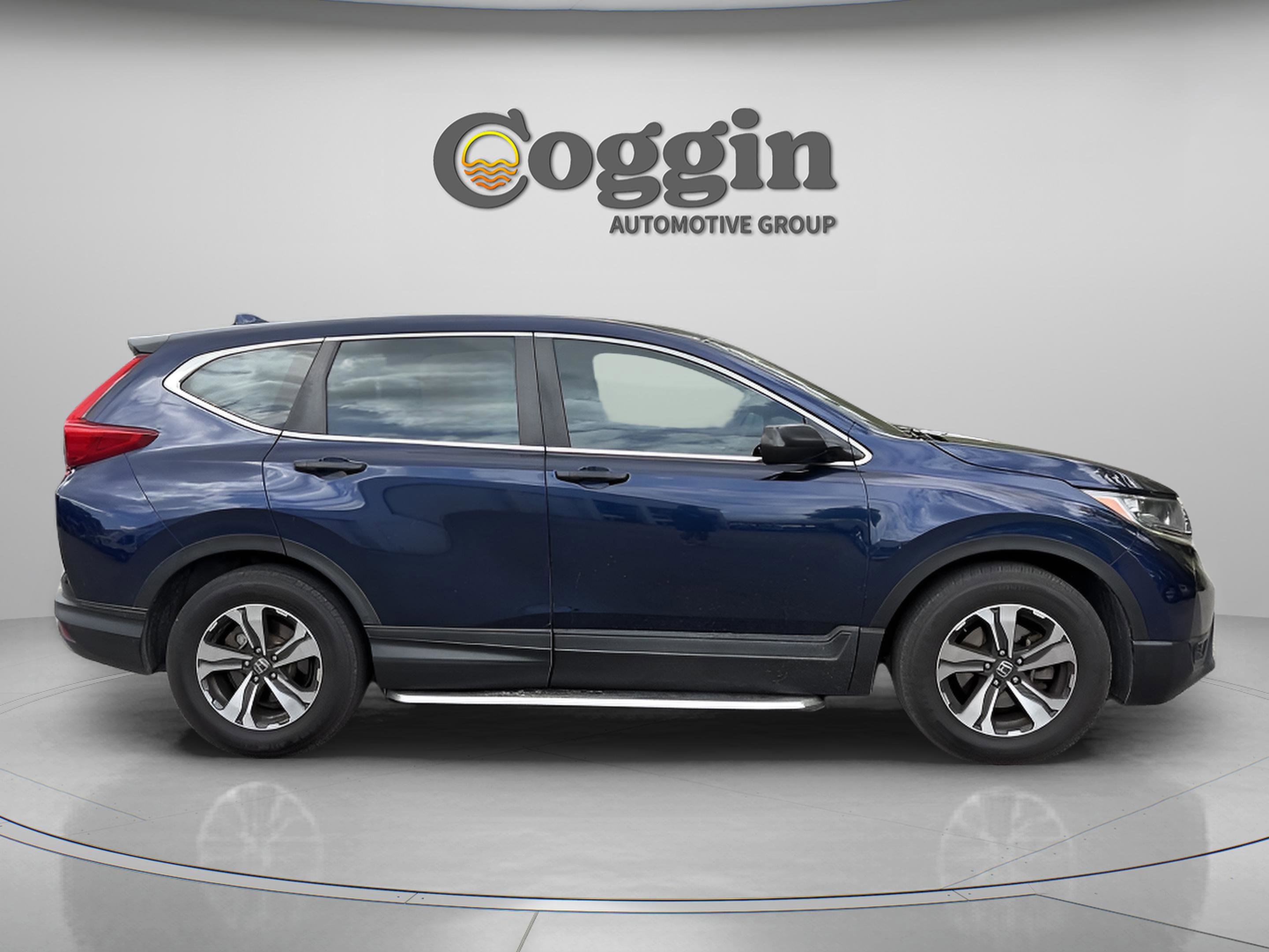 Used 2017 Honda CR-V LX image 6