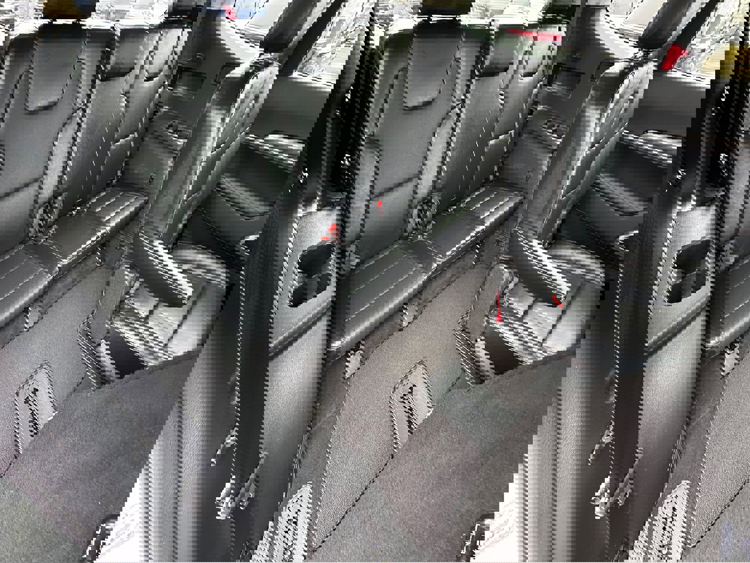 Used 2022 Kia Telluride S image 26