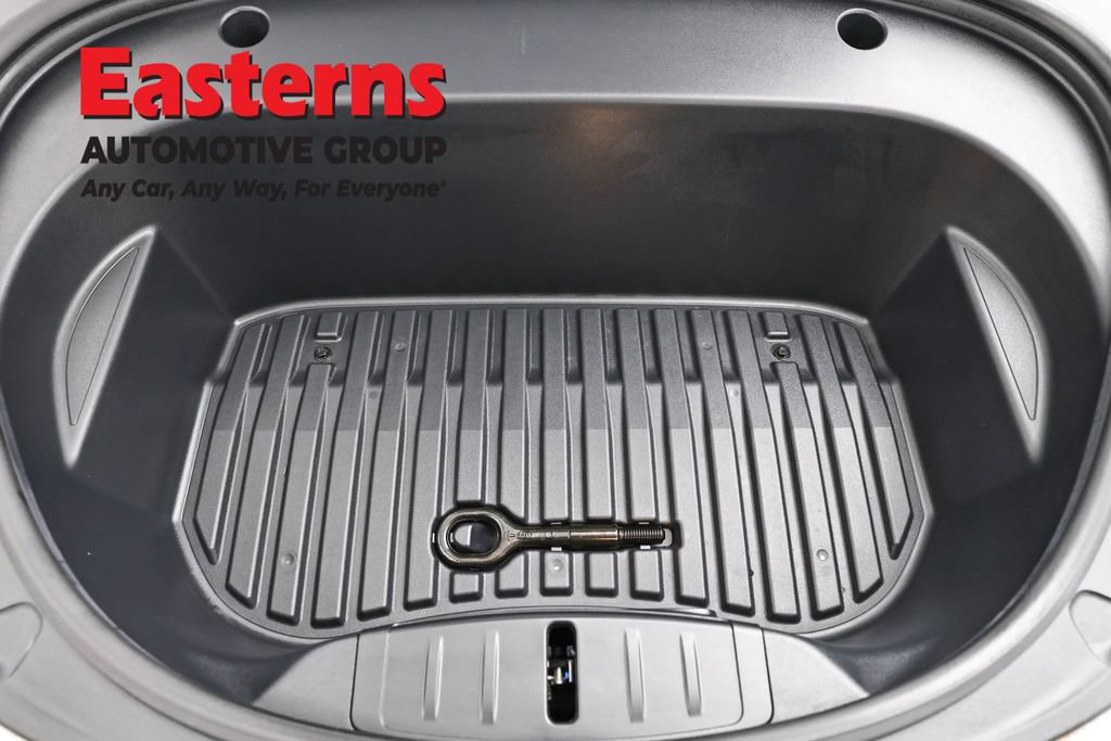 Used 2023 Tesla Model 3 Standard Range RWD image 7