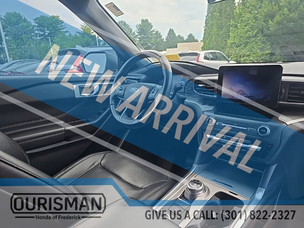 Used 2020 Ford Explorer XLT w/ Equipment Group 202A AWD/4WD image 10