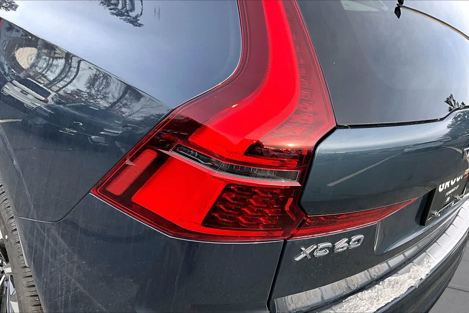 New 2026 Volvo XC60 B5 Ultra w/ Protection Package Premier AWD/4WD image 5