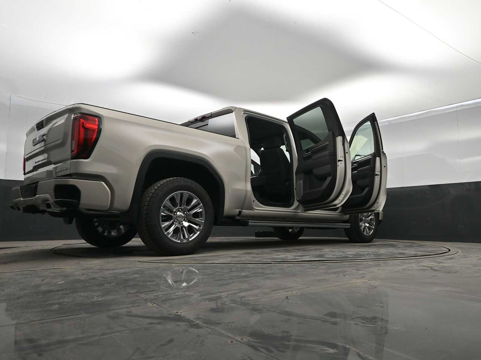 New 2026 GMC Sierra 1500 Denali w/ Technology Package image 45