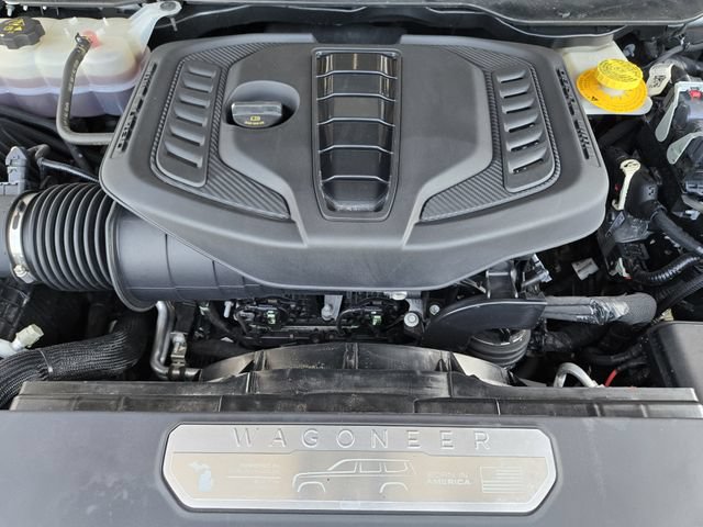 Certified 2024 Jeep Wagoneer L Series III w/ Flexible Seating Group AWD/4WD image 32