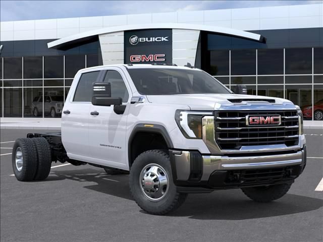 New 2026 GMC Sierra 3500 Pro w/ Convenience Package AWD/4WD image 7