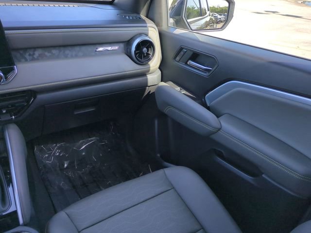 Used 2023 Chevrolet Colorado ZR2 w/ ZR2 Convenience Package III AWD/4WD image 17