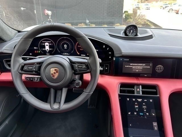New 2023 Porsche Taycan Cross Turismo AWD/4WD image 18