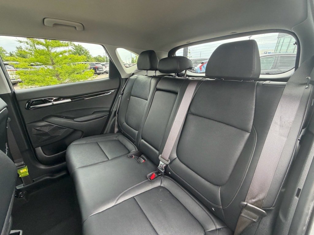Used 2024 Kia Seltos EX FWD image 6