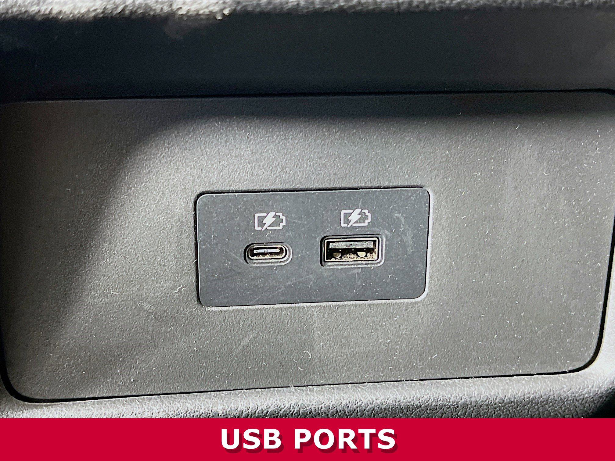 Used 2021 Nissan Rogue SV image 25