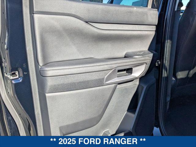 New 2025 Ford Ranger Lariat w/ FX4 Off-Road Package AWD/4WD image 16