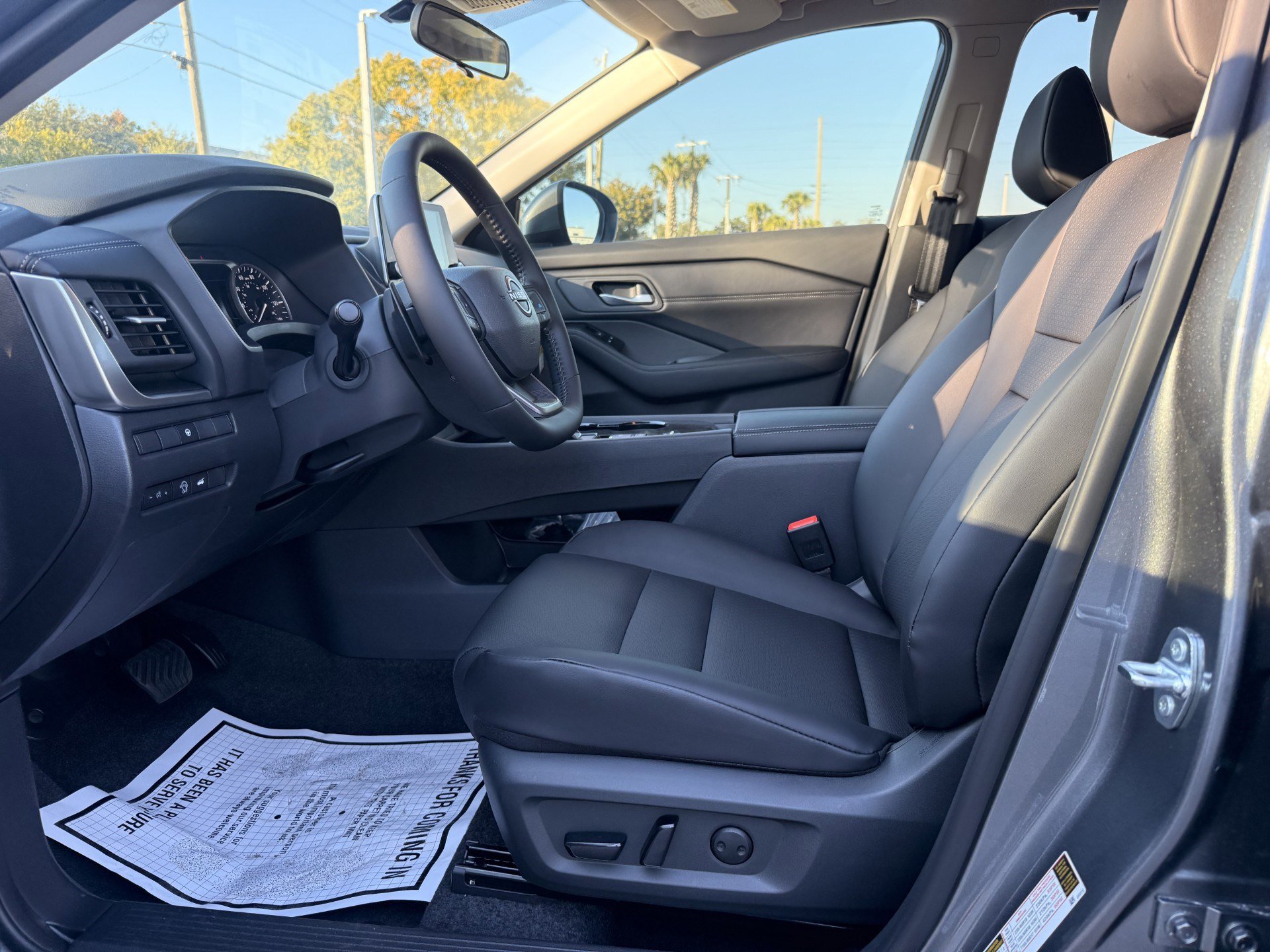 New 2026 Nissan Rogue SV w/ SV Premium Package image 6