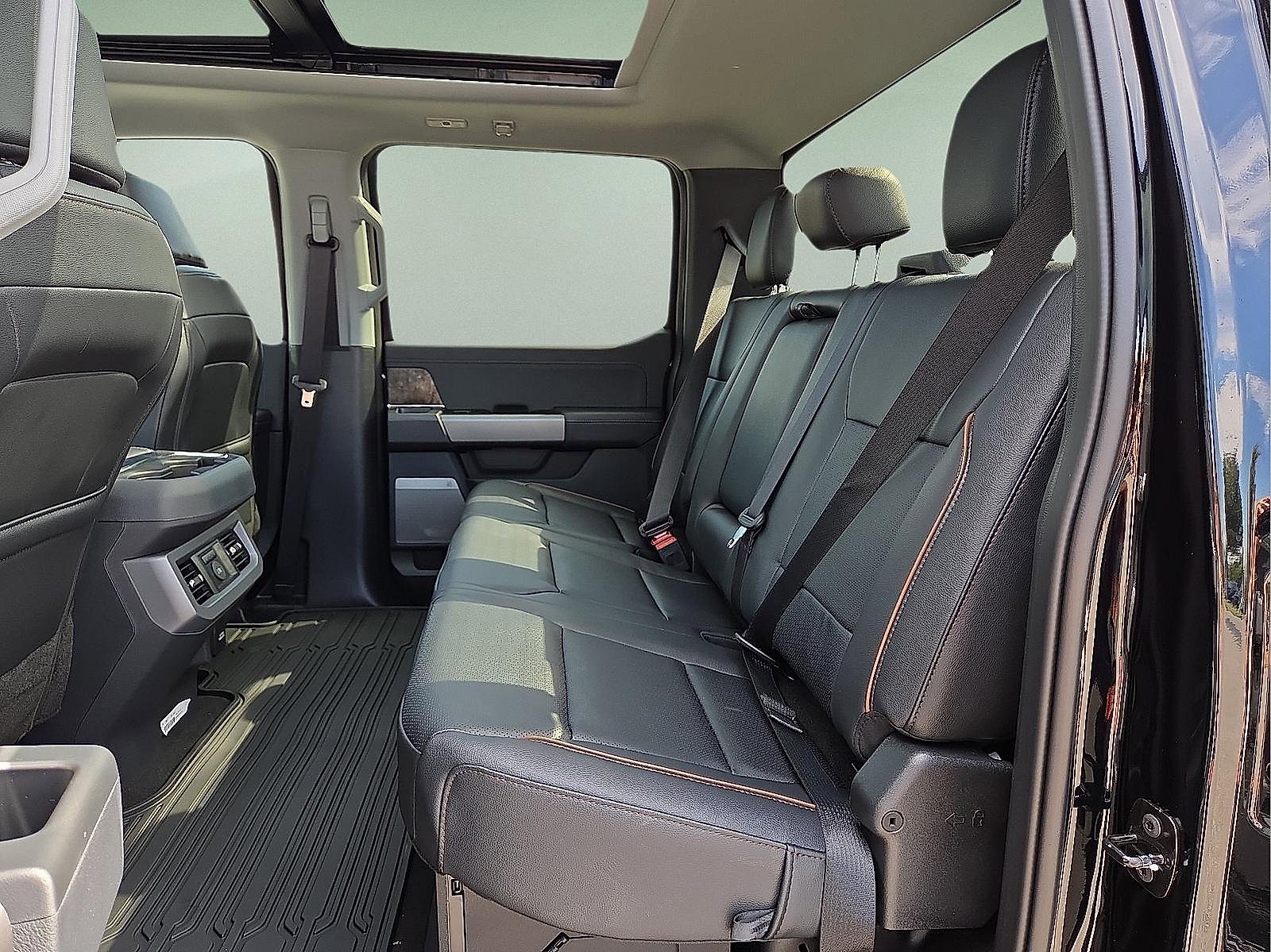 New 2026 Ford F250 Lariat image 10