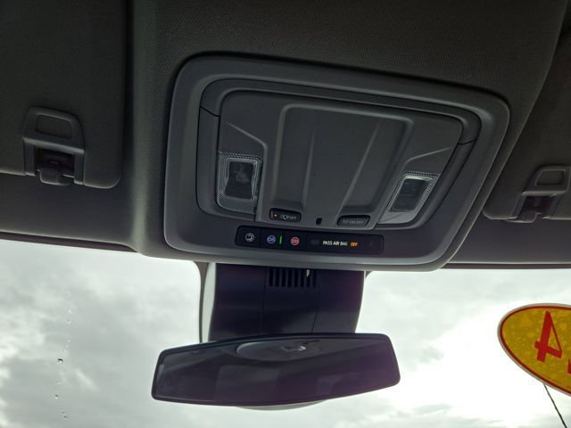 Used 2024 GMC Sierra 3500 SLE w/ SLE Convenience Package image 28