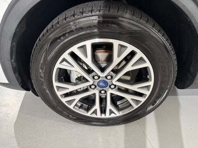 Used 2022 Ford Escape SEL AWD/4WD image 4