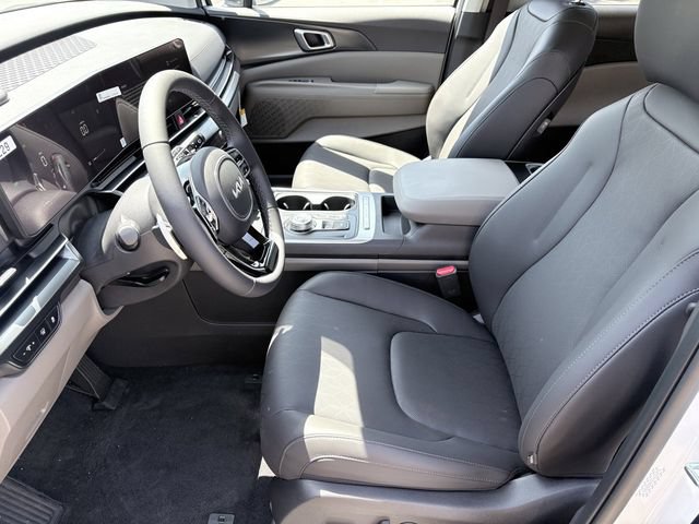 New 2026 Kia Carnival LXS FWD image 8