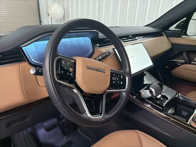 Used 2024 Land Rover Range Rover Sport SE image 10
