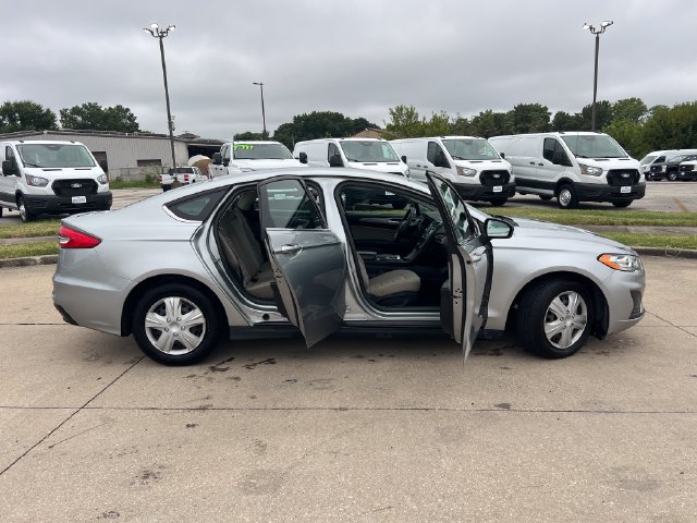 Used 2020 Ford Fusion S FWD image 10