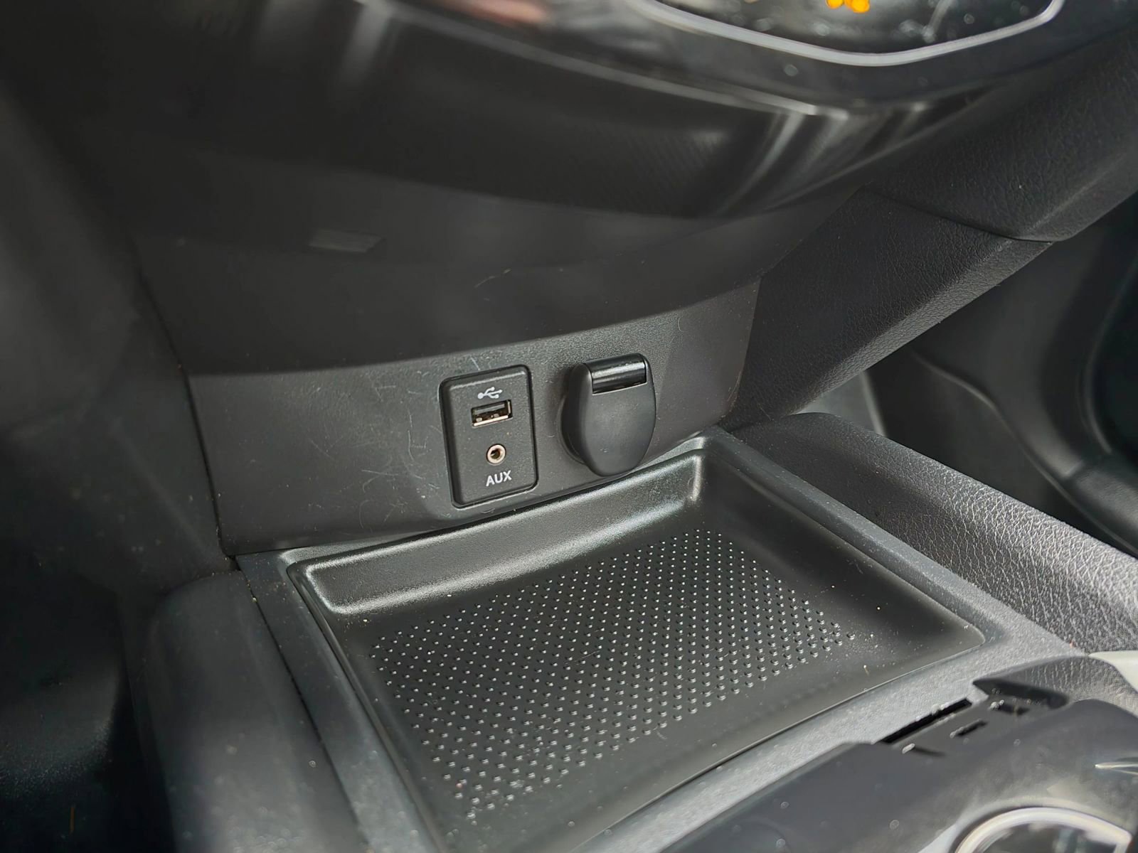 Used 2016 Nissan Rogue SL w/ SL Premium Package image 30