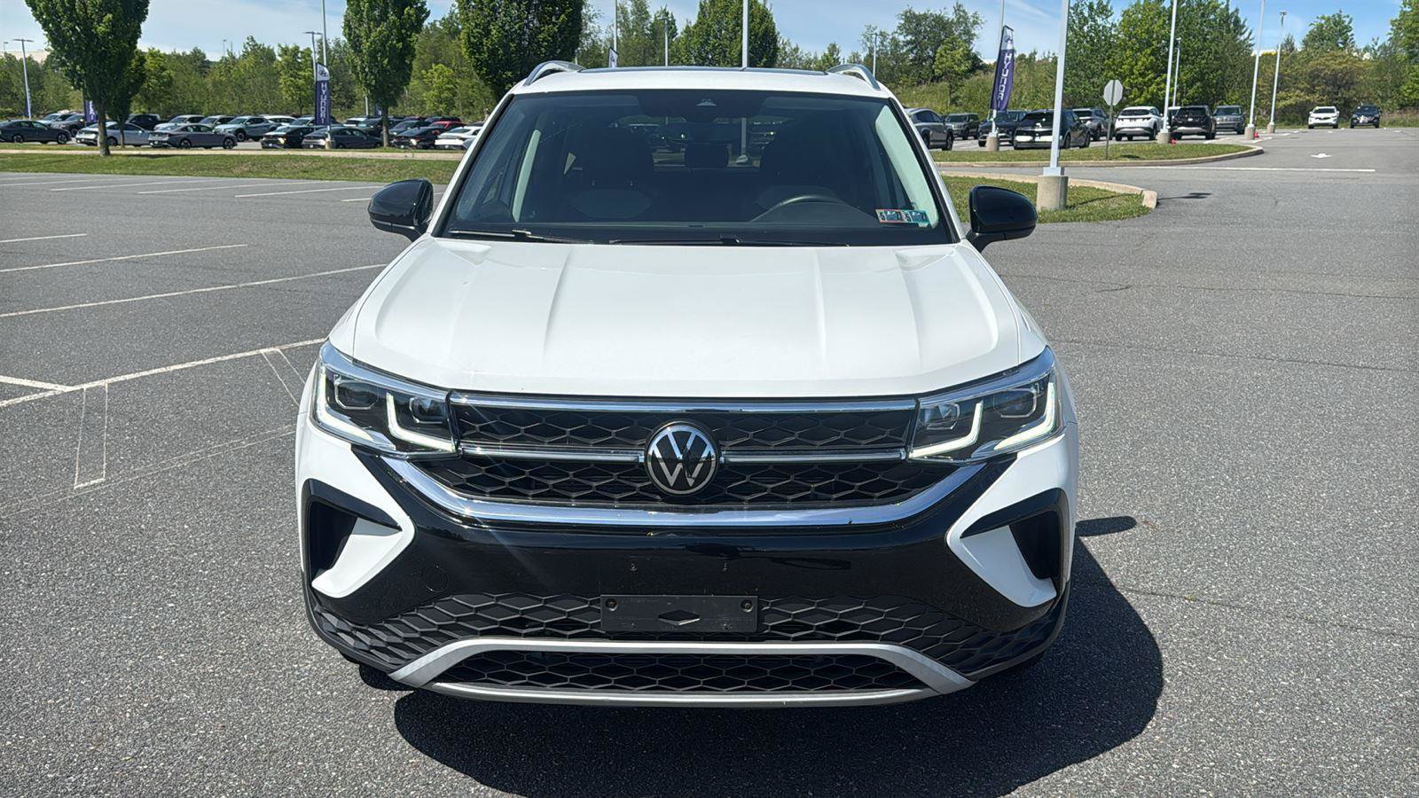 Used 2023 Volkswagen Taos SEL AWD/4WD image 15
