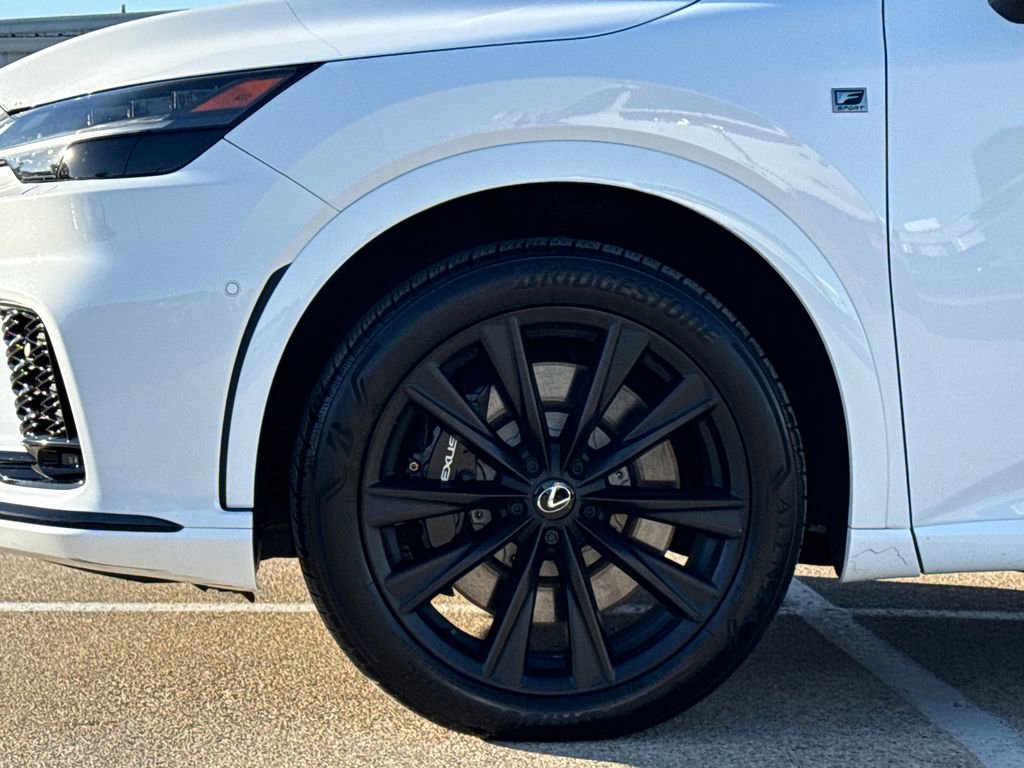 Used 2024 Lexus RX 500h F Sport w/ Convenience Package image 6