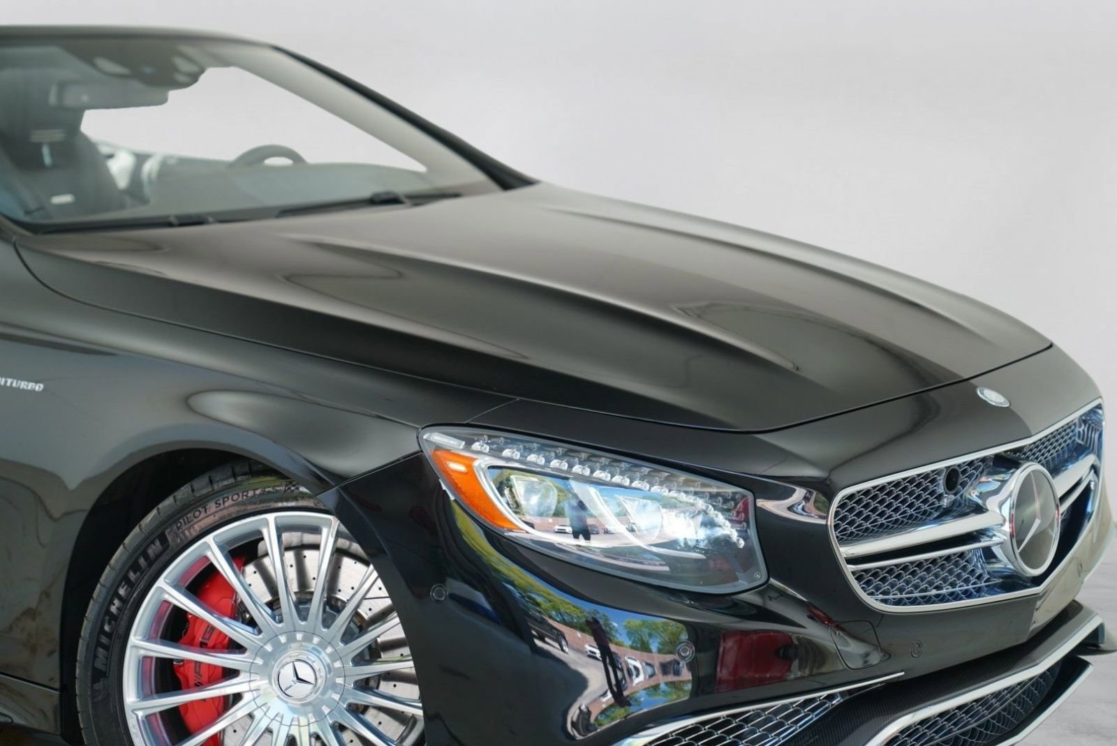 Used 2017 Mercedes-Benz S 65 AMG Cabriolet image 2