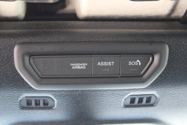 Used 2020 Jeep Gladiator Overland w/ Popular Equipment Package AWD/4WD image 35