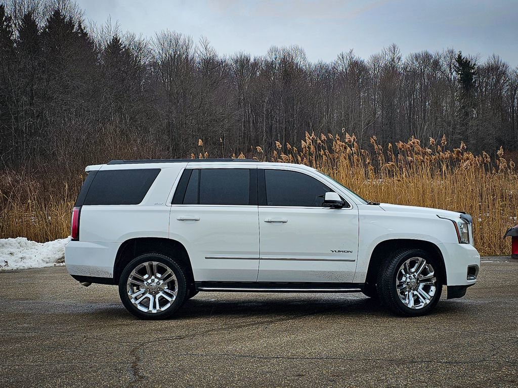 Used 2018 GMC Yukon SLT w/ Premium Edition image 2