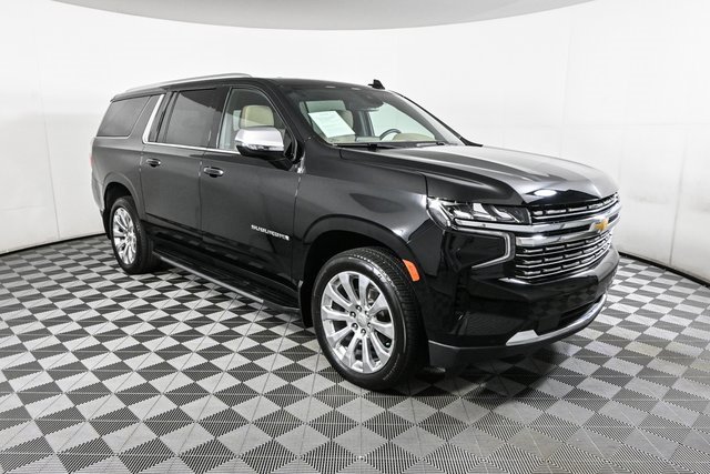 Used 2023 Chevrolet Suburban Premier image 26