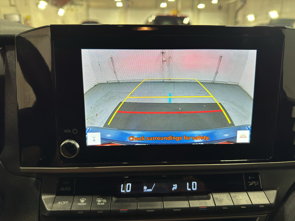 Used 2025 Toyota Camry LE FWD image 29