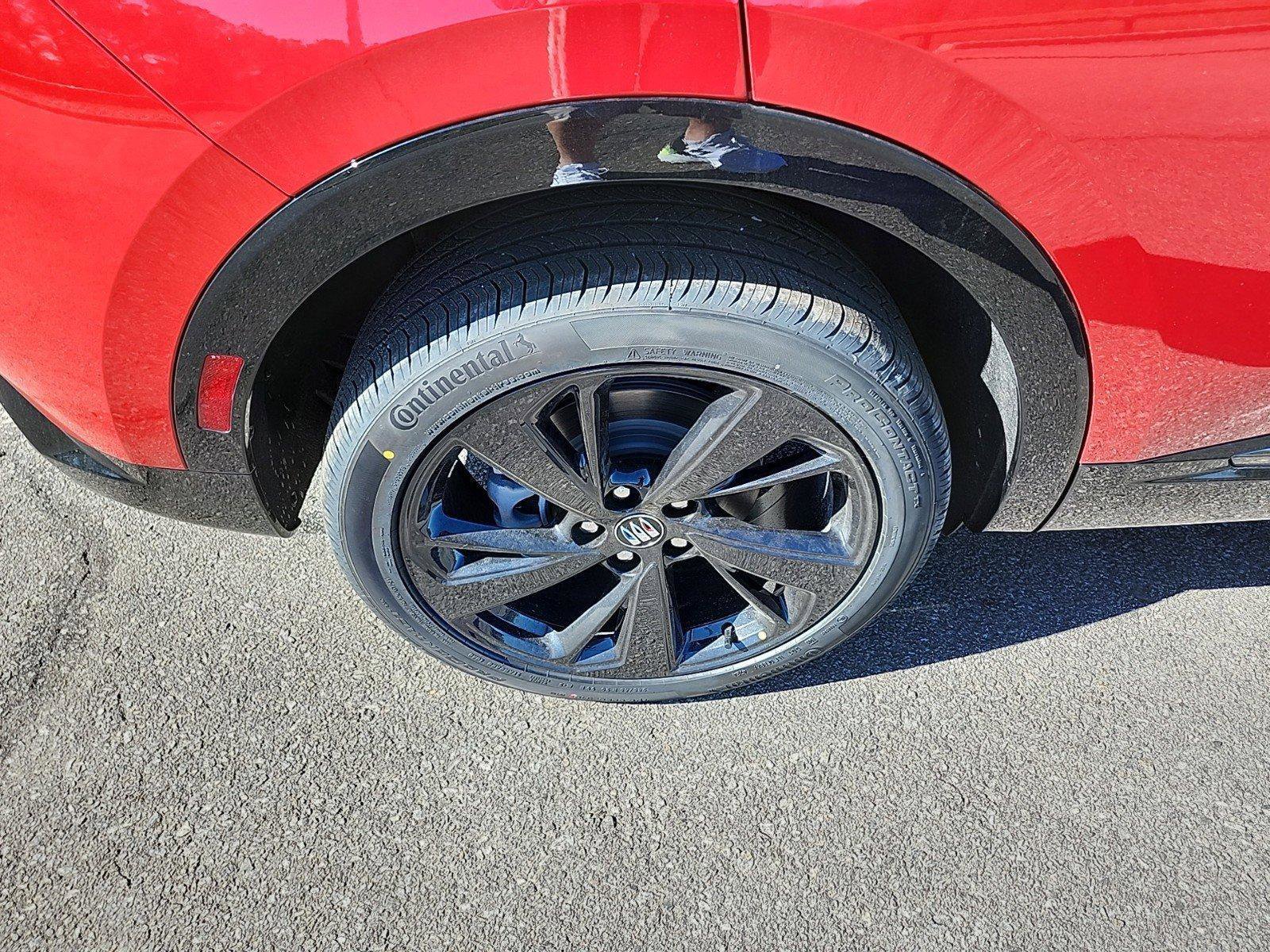 New 2025 Buick Envision Sport Touring image 5