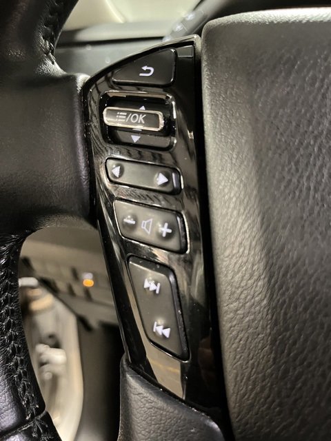 Used 2022 Nissan Armada SV image 20