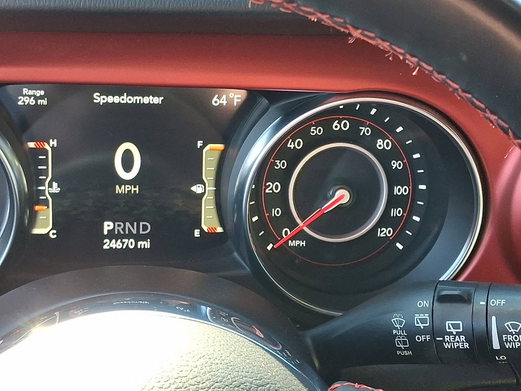 Used 2022 Jeep Wrangler Unlimited Rubicon w/ Steel Bumper Group image 26