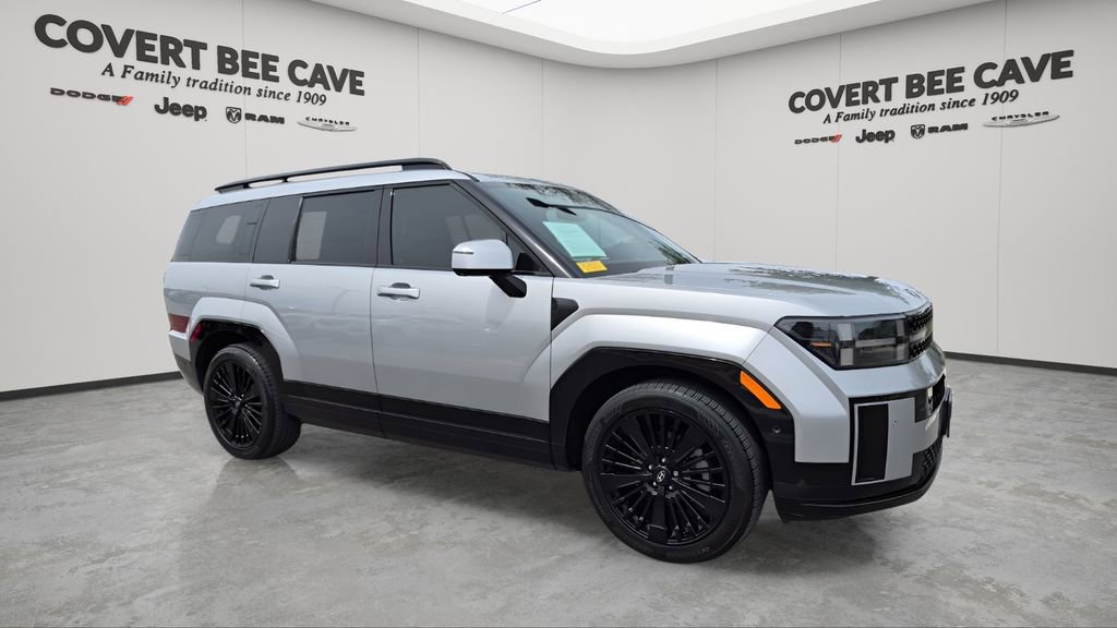 Used 2025 Hyundai Santa Fe Calligraphy image 1