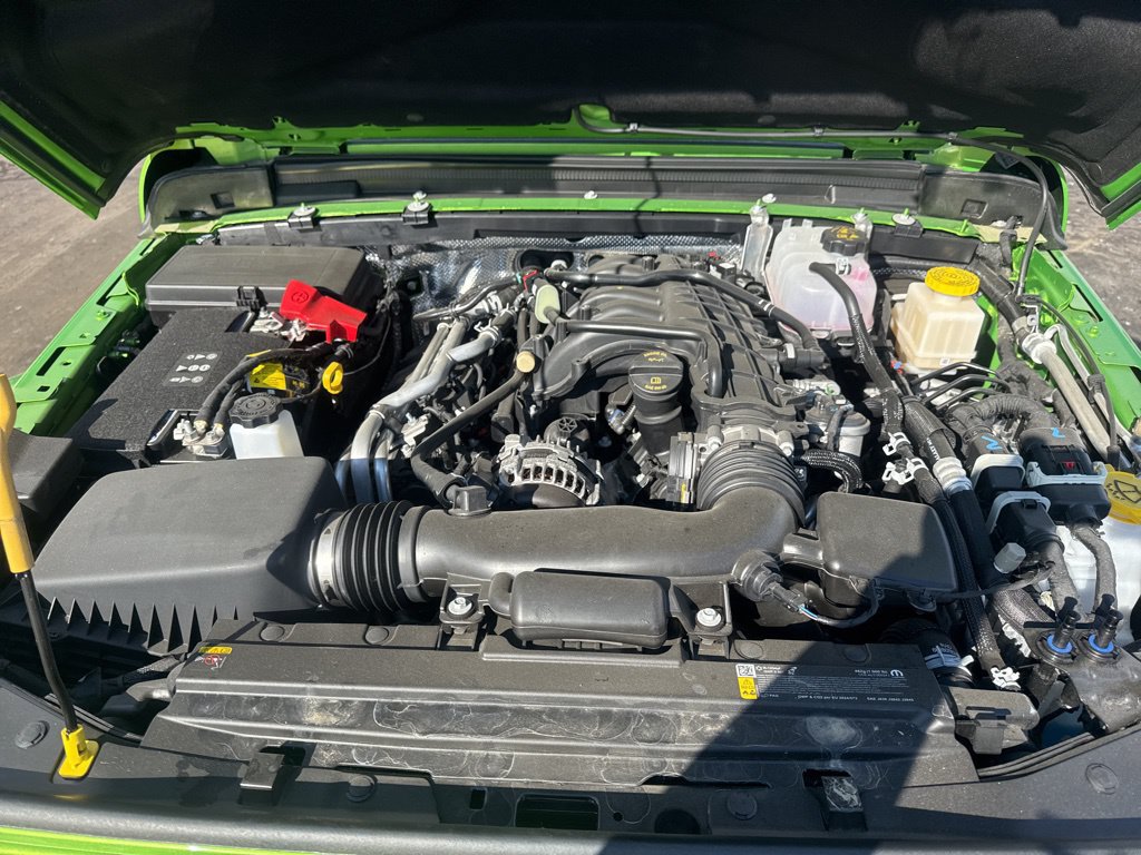 New 2025 Jeep Gladiator Sport AWD/4WD image 17