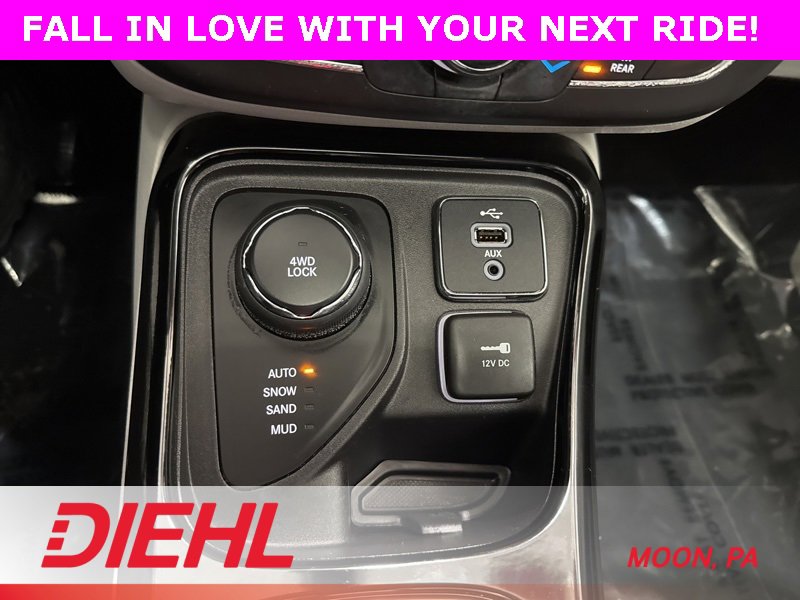 Certified 2018 Jeep Compass Limited w/ Navigation Group image 35