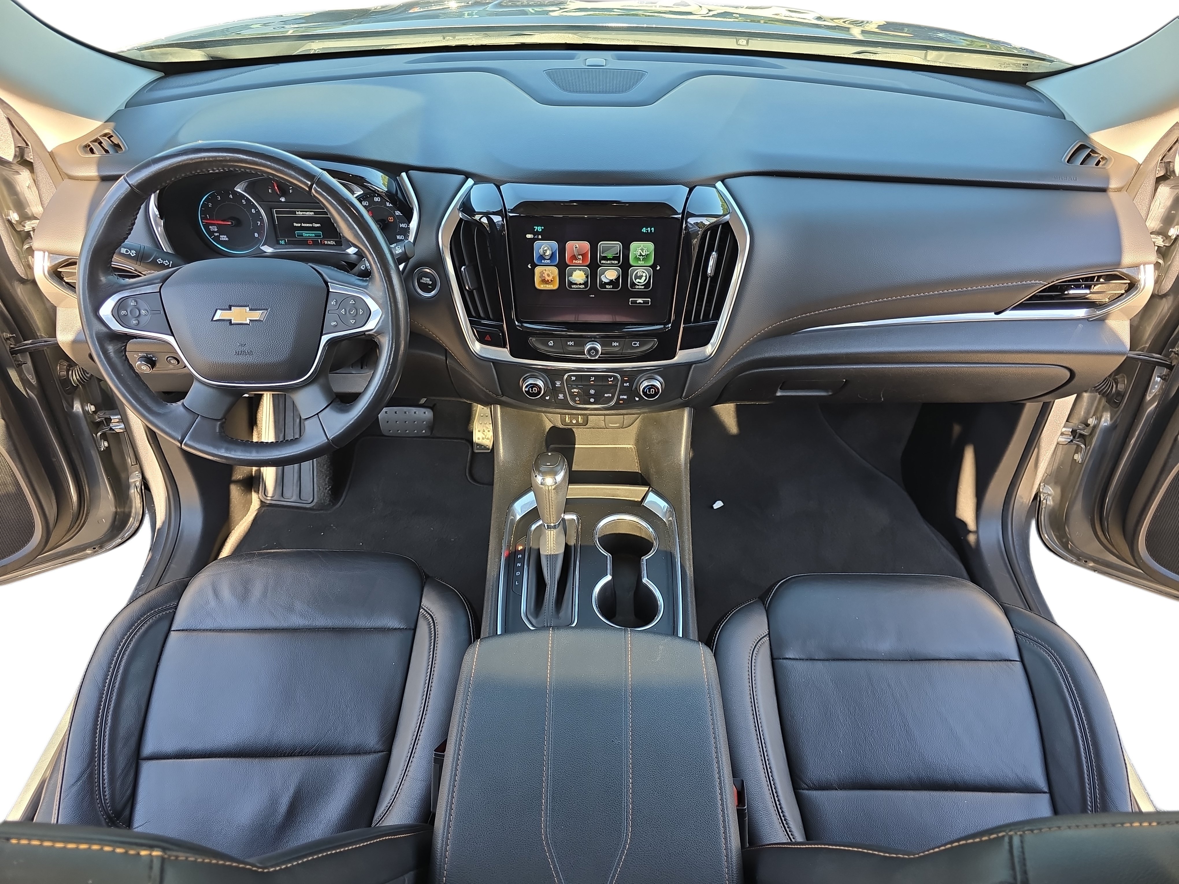 Used 2019 Chevrolet Traverse LT w/ LT Premium Package AWD/4WD image 9