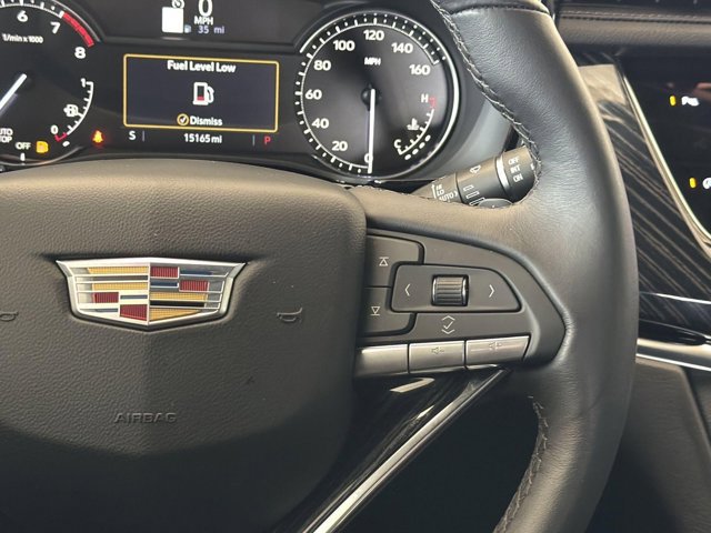 Used 2025 Cadillac XT6 Premium Luxury FWD image 18