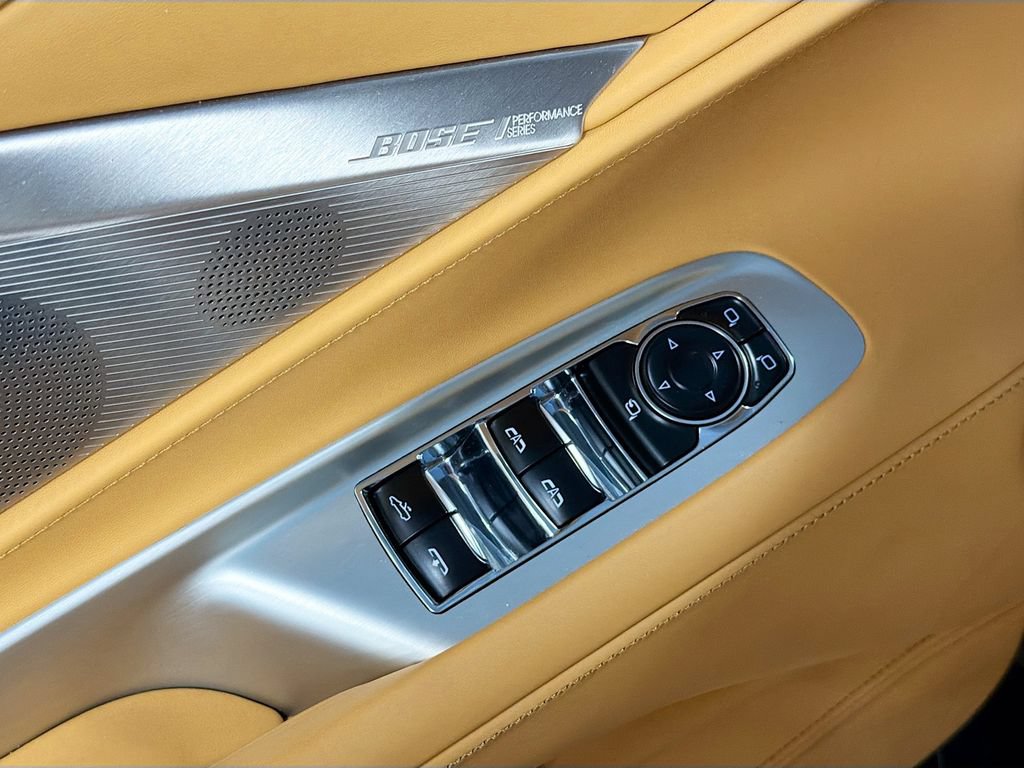 Used 2024 Chevrolet Corvette Z06 RWD image 18
