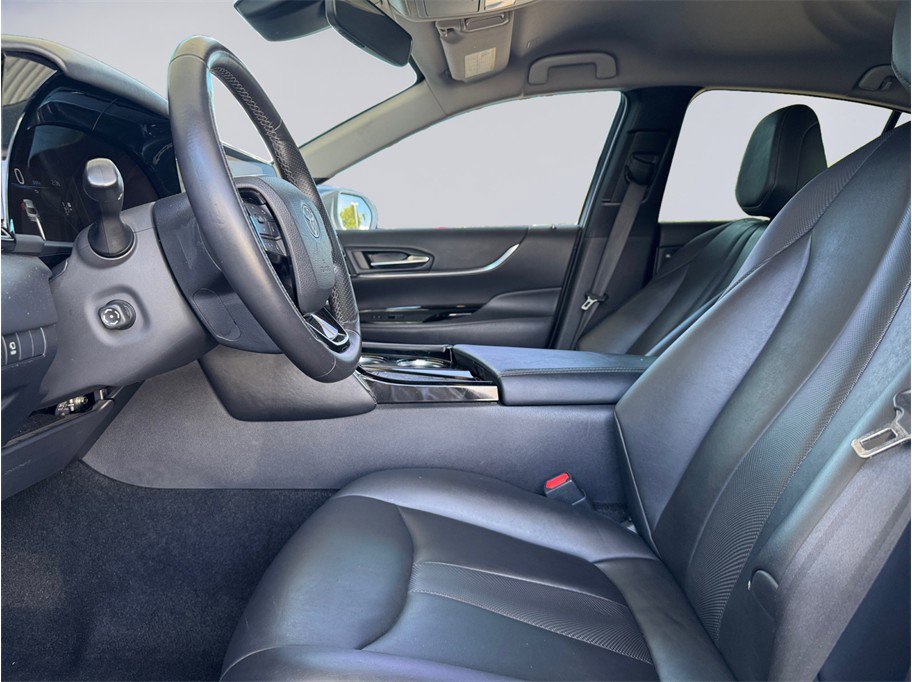 Used 2023 Toyota Mirai w/ Advanced Technology Package RWD image 9
