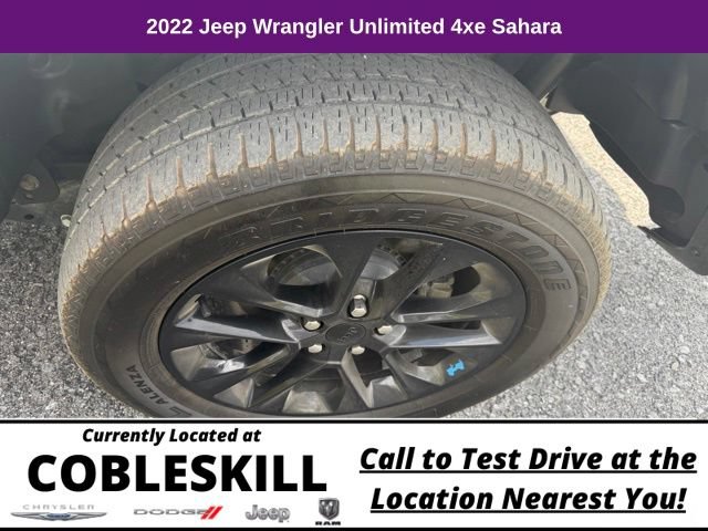 Used 2022 Jeep Wrangler Unlimited Sahara AWD/4WD image 15