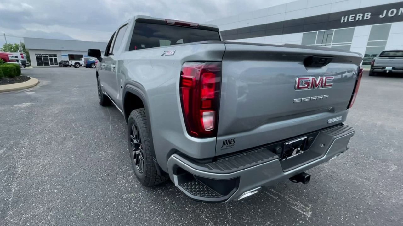 Used 2025 GMC Sierra 1500 Elevation AWD/4WD image 2