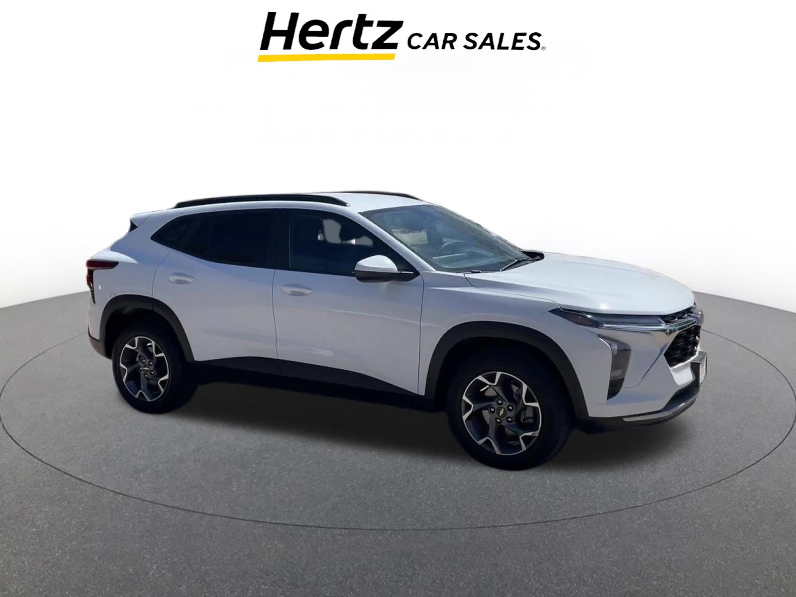 Used 2025 Chevrolet Trax LT image 1