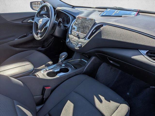 Used 2025 Chevrolet Malibu LT image 19