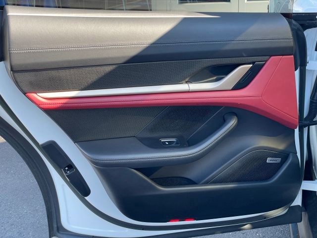 Used 2023 Porsche Taycan GTS image 42