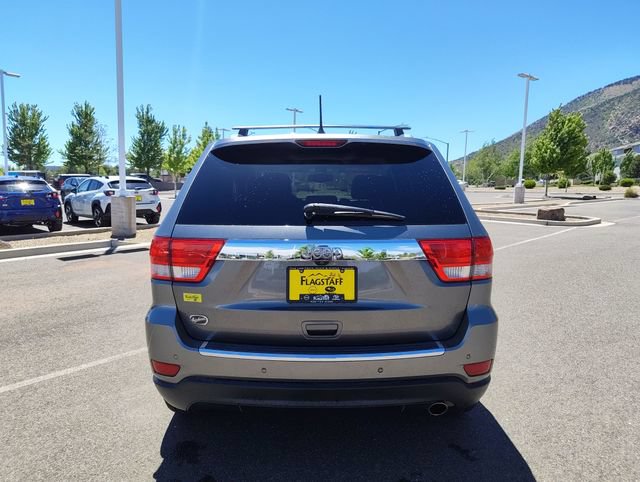 Used 2012 Jeep Grand Cherokee Overland Summit RWD image 4