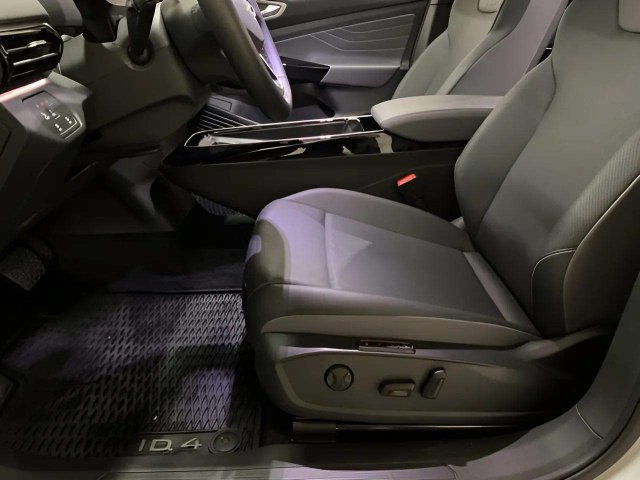 Used 2025 Volkswagen ID.4 Pro S RWD image 62