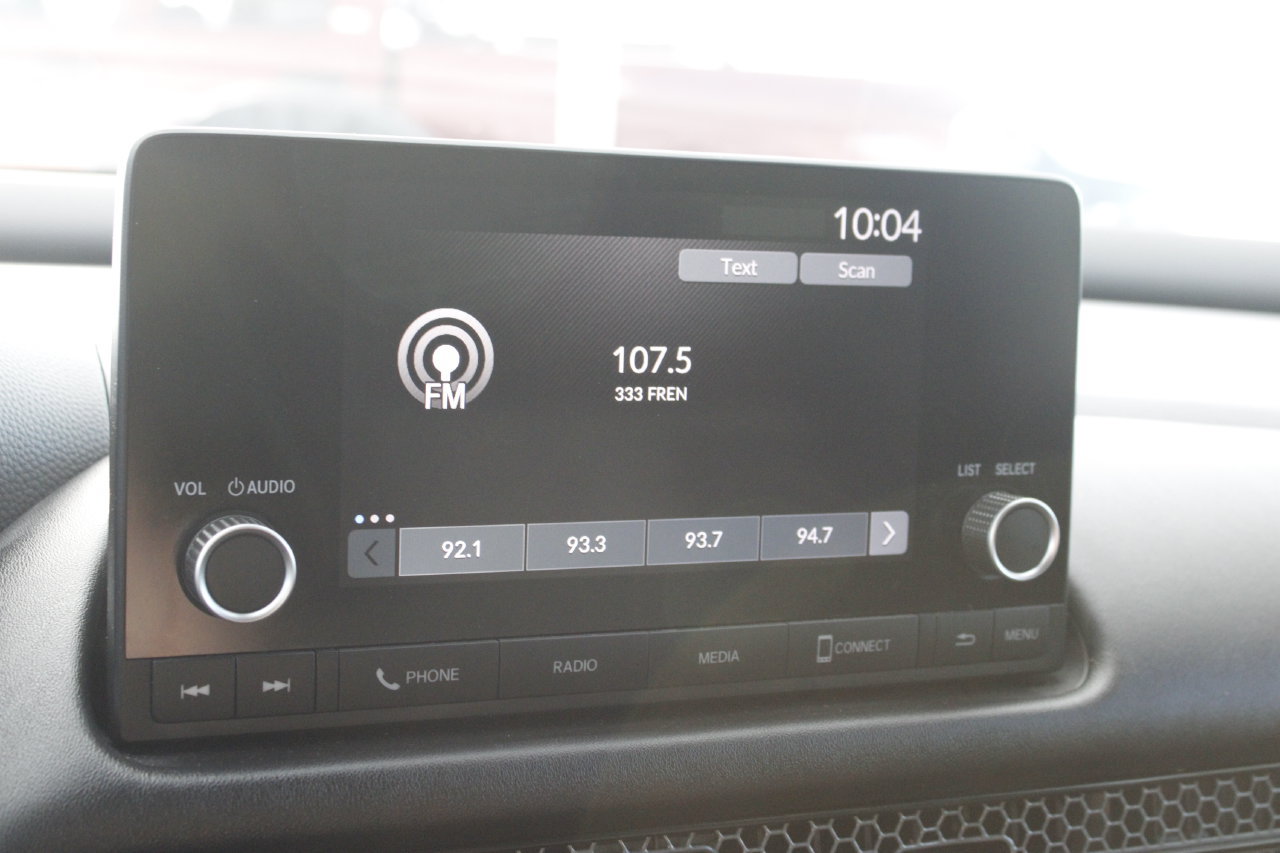 Used 2024 Honda HR-V Sport image 17