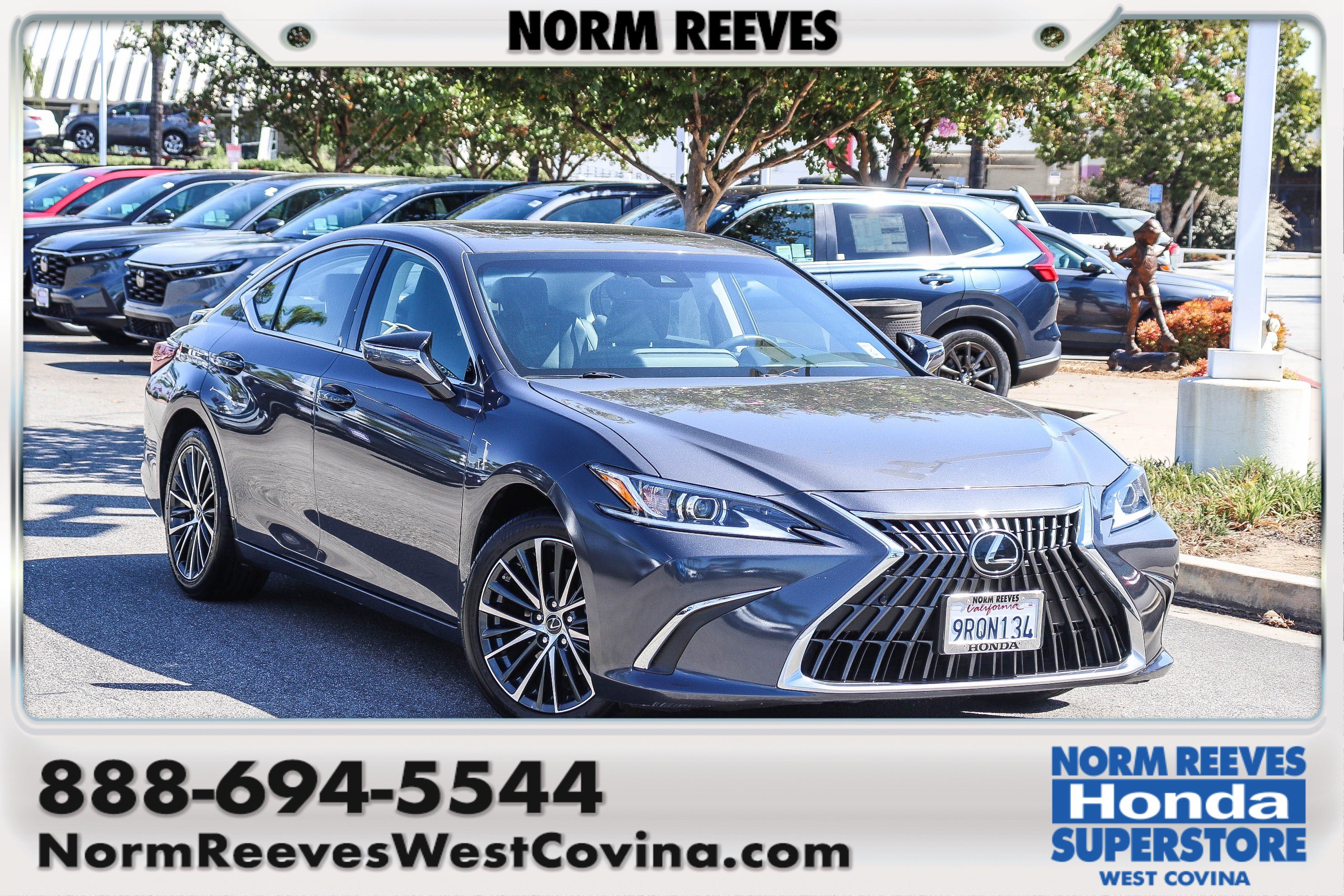 Used 2024 Lexus ES 300h w/ Premium Package